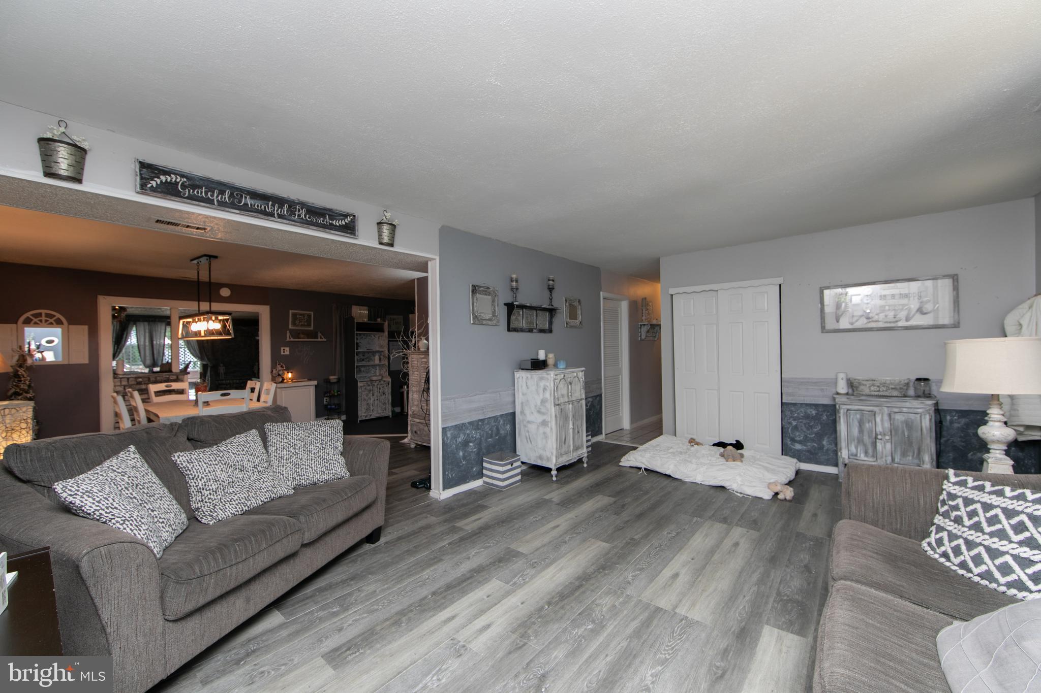 11 Regulus Drive Sewell, NJ 08080 - Photo 7 of 38