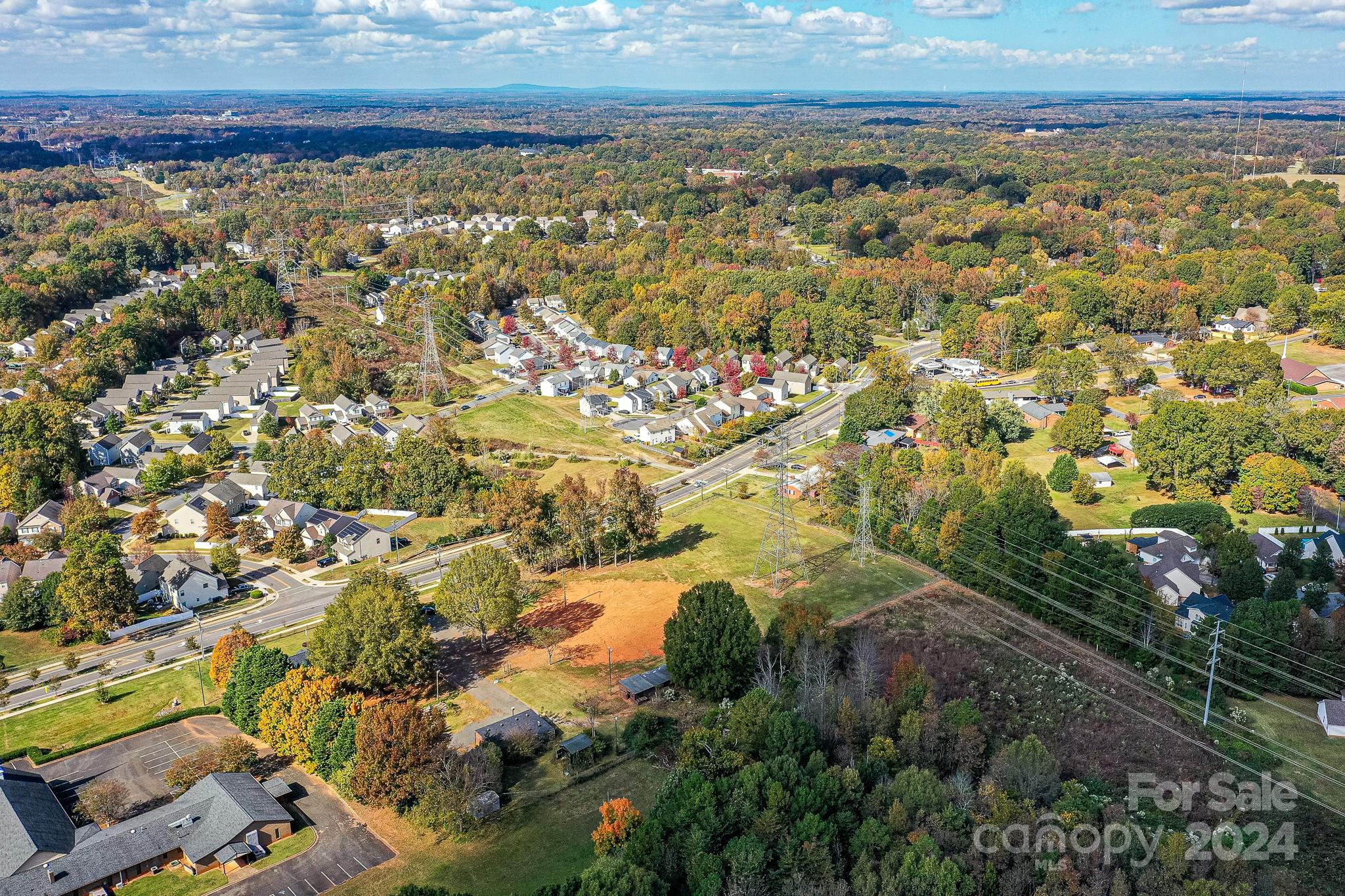 800 Oakdale Road Charlotte, NC 28216 - Photo 5 of 5