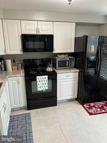 $1,900 | 153 Villa Knoll Court, Sicklerville, NJ 08081