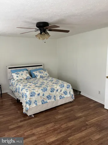 $1,900 | 153 Villa Knoll Court, Sicklerville, NJ 08081