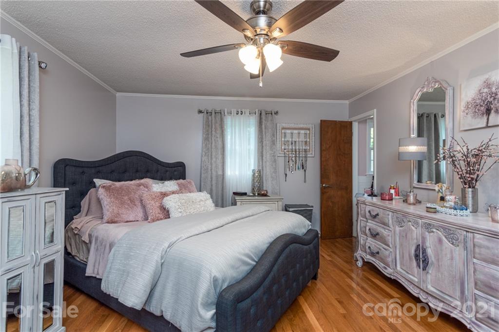 2229 Heavner Road Lincolnton, NC 28092 - Photo 16 of 22 Gallery Image 16