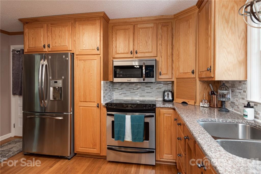 2229 Heavner Road Lincolnton, NC 28092 - Photo 9 of 22 Gallery Image 9