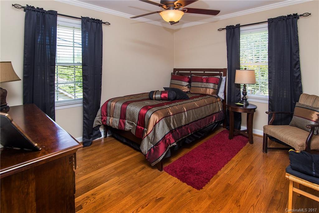 3136 Spring Valley Road Charlotte, NC 28210 - Photo 11 of 23 Gallery Image 11