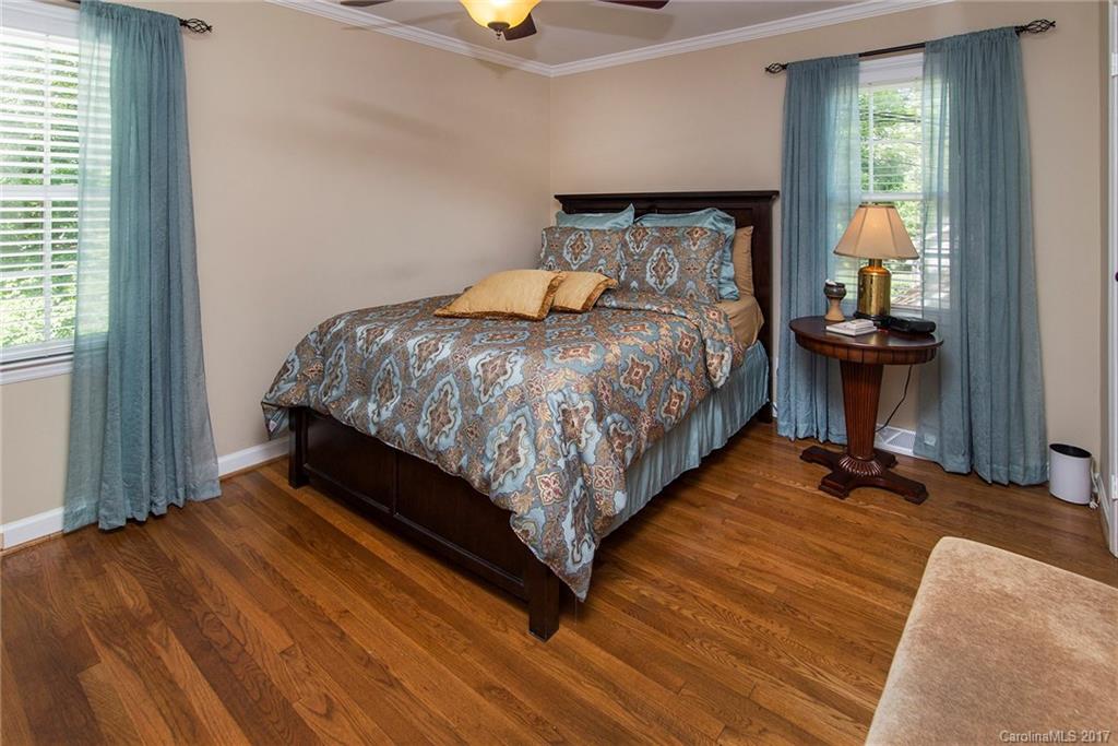 3136 Spring Valley Road Charlotte, NC 28210 - Photo 14 of 23 Gallery Image 14