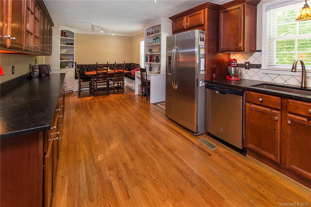 3136 Spring Valley Road Charlotte, NC 28210 - Photo 7 of 23 Gallery Image 7