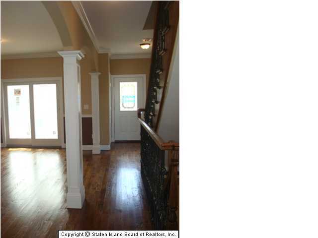 1002 Annadale Road Staten Island, NY 10312 - Photo 6 of 20 Additional Photo