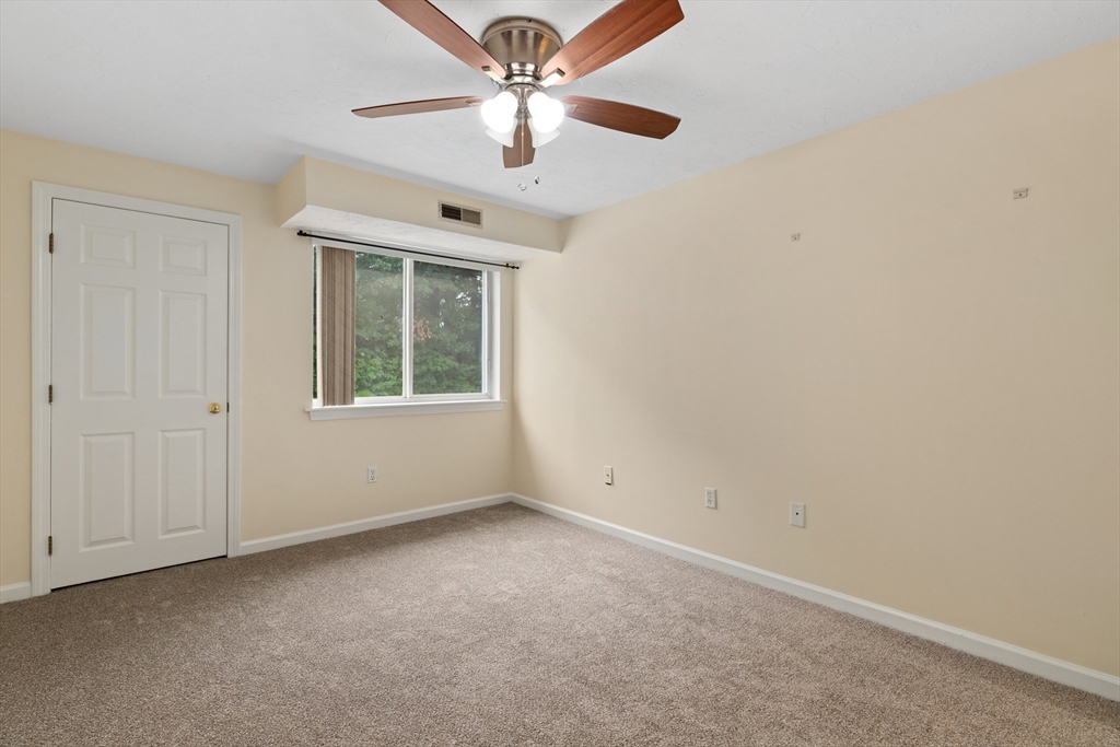 360 Littleton Road, Unit H5 Chelmsford, MA 01824 - Photo 17 of 32