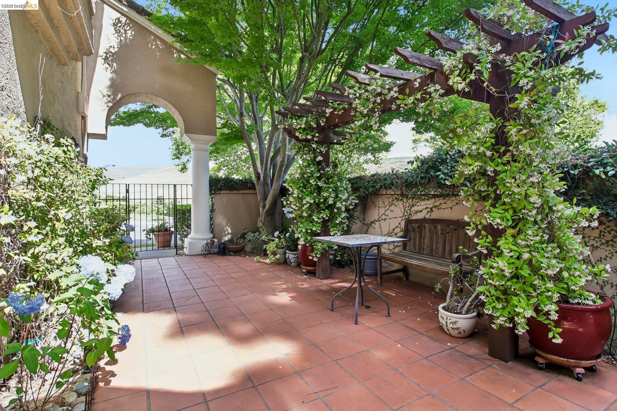 1251 Canyon Side Avenue San Ramon, CA 94582 - Photo 15 of 82