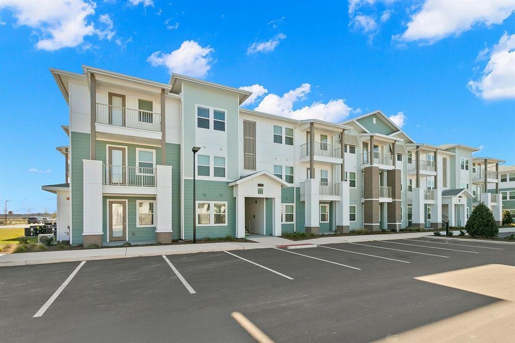 5476 Angel Way, Unit C1 St. Cloud, FL 34771 - Photo 3 of 28