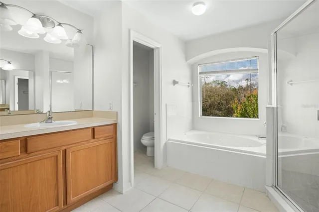 $2,650 | 12810 Moss Park Ridge Drive, Orlando, FL 32832