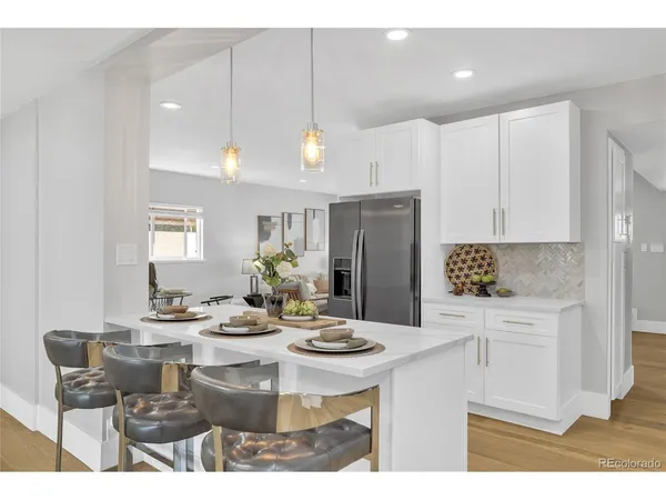 $975,000 | 2930 North Monaco Parkway, Denver, CO 80207