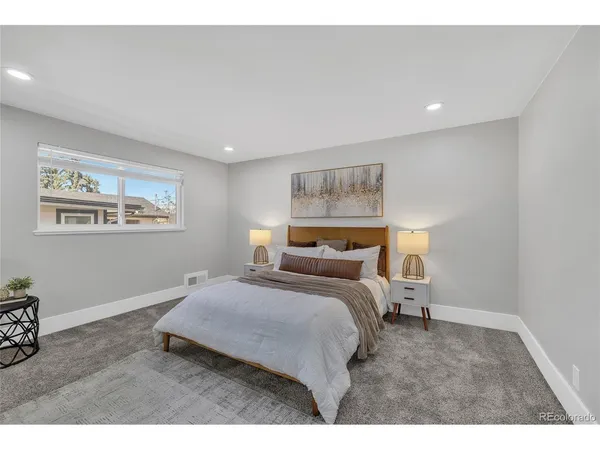 $975,000 | 2930 North Monaco Parkway, Denver, CO 80207