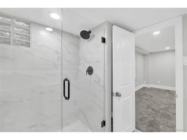 $975,000 | 2930 North Monaco Parkway, Denver, CO 80207