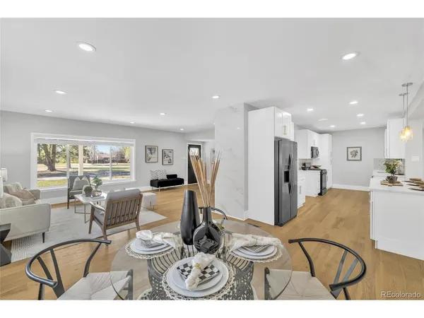 $975,000 | 2930 North Monaco Parkway, Denver, CO 80207