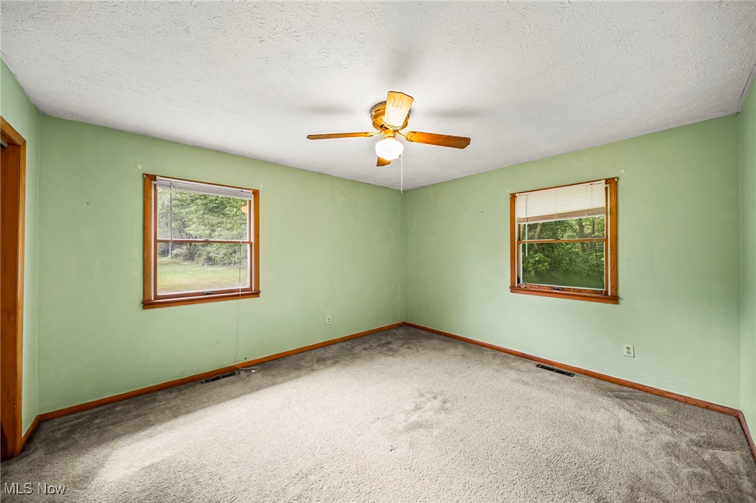 7101 Brakeman Road Painesville, OH 44077 - Photo 22 of 36