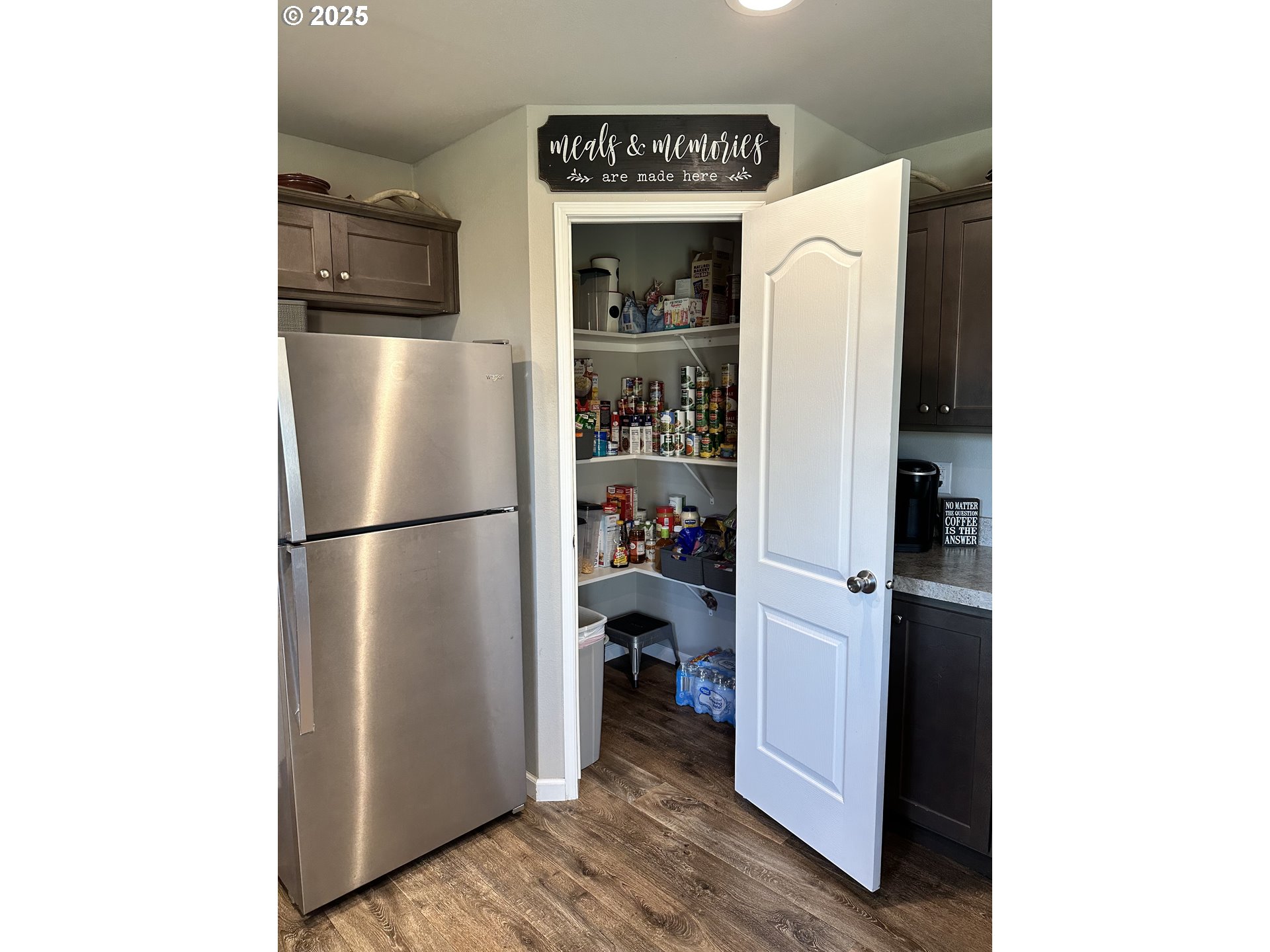 3520 Northeast King Place Pendleton, OR 97801 - Photo 12 of 36 Pantry