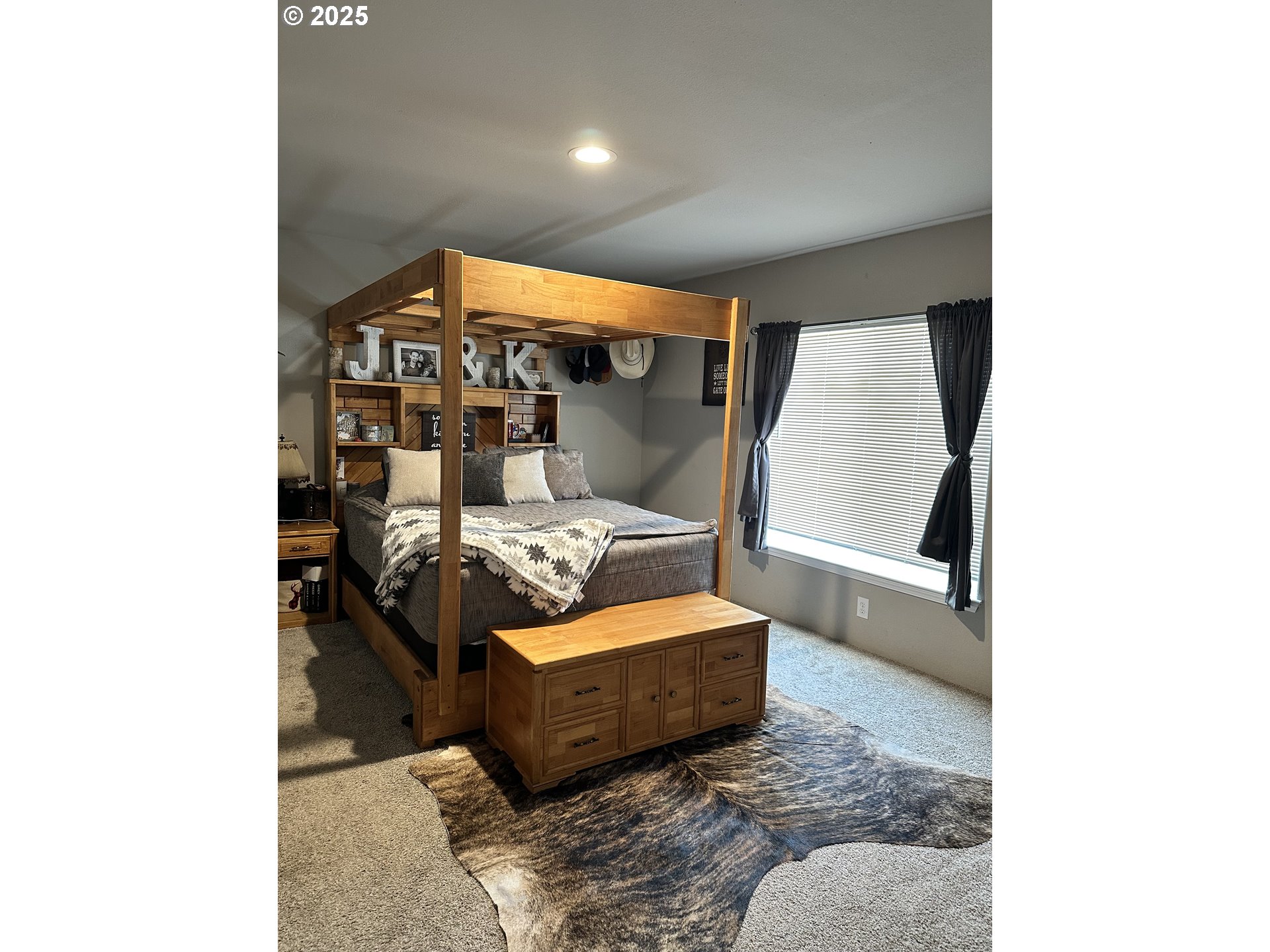 3520 Northeast King Place Pendleton, OR 97801 - Photo 25 of 36 Bedroom