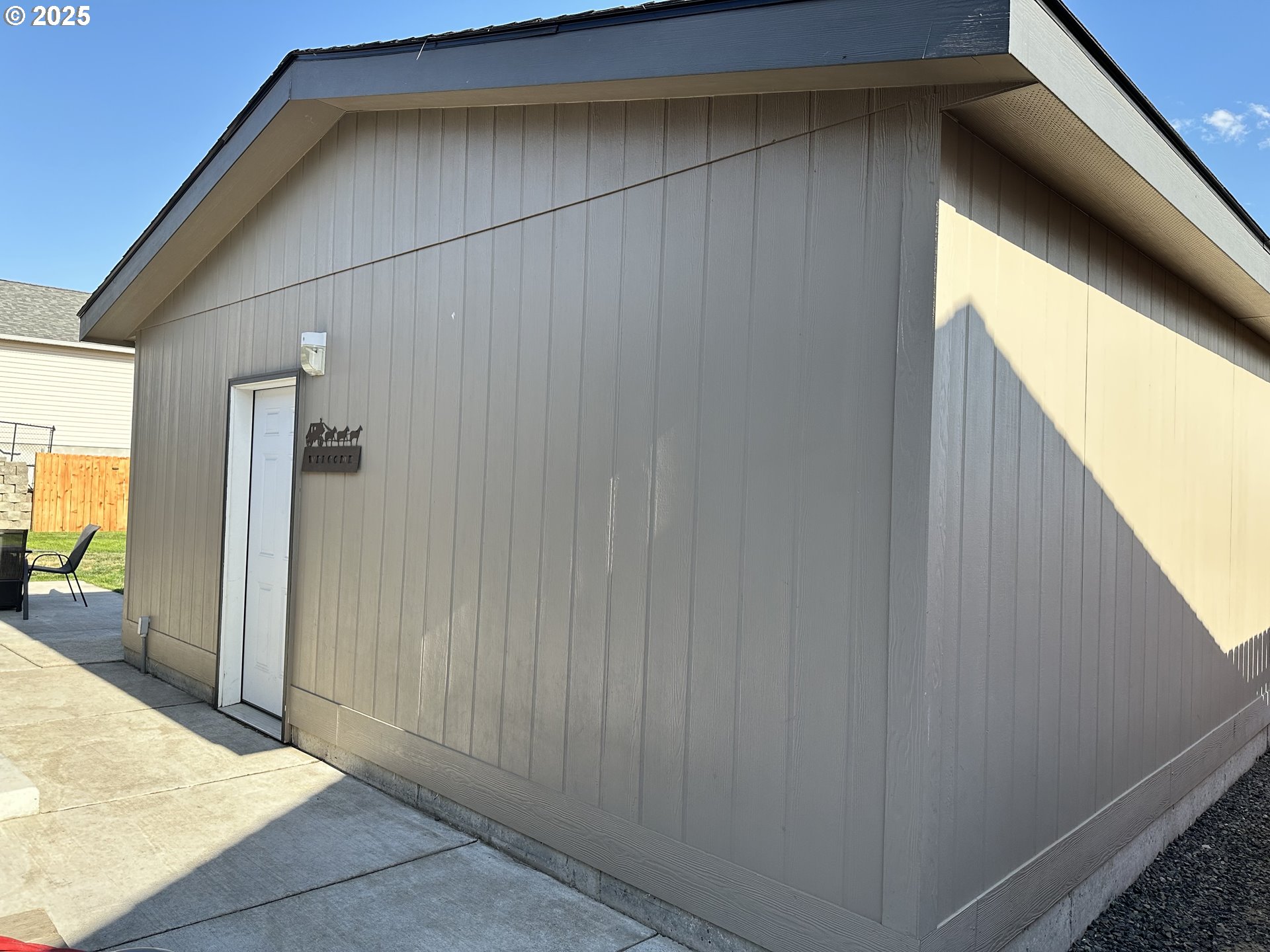 3520 Northeast King Place Pendleton, OR 97801 - Photo 32 of 36 Garage