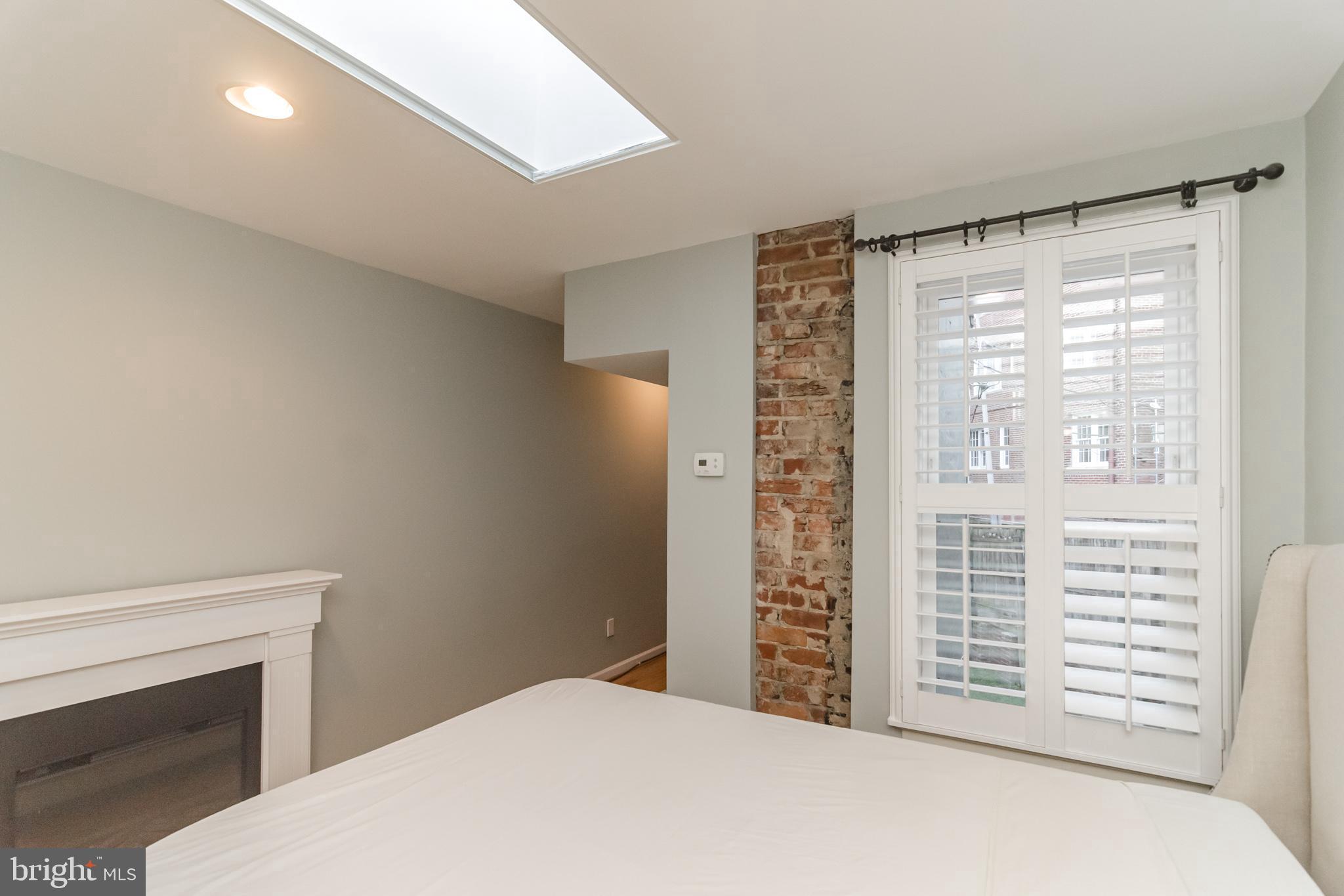 2321 17th Street Northwest Washington, DC 20009 - Photo 16 of 26