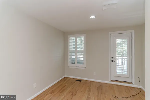 $3,750 | 2321 17th Street Northwest, Washington, DC 20009