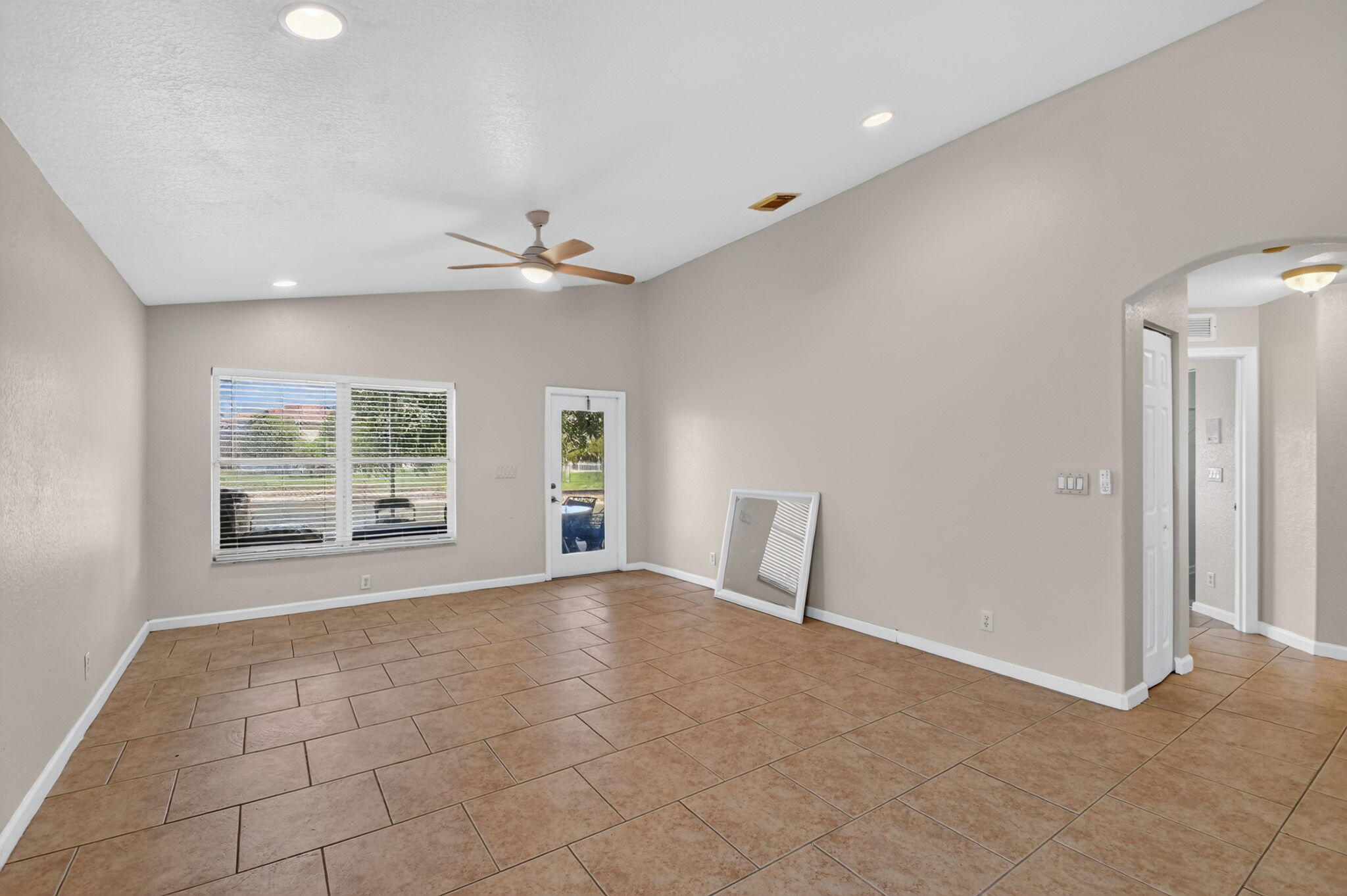 1107 Big Torch Street Riviera Beach, FL 33407 - Photo 14 of 69 16-web-or-mls-DSC_5054