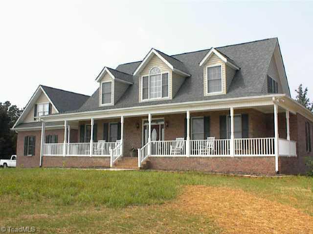 2042 Cook School Road Pilot Mountain, NC 27041 - Photo 1 of 2 Exterior Front.