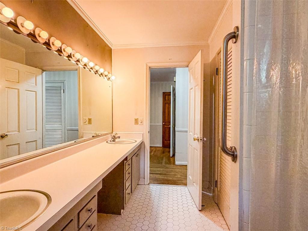 1303 Briarcliff Road Burlington, NC 27215 - Photo 23 of 31