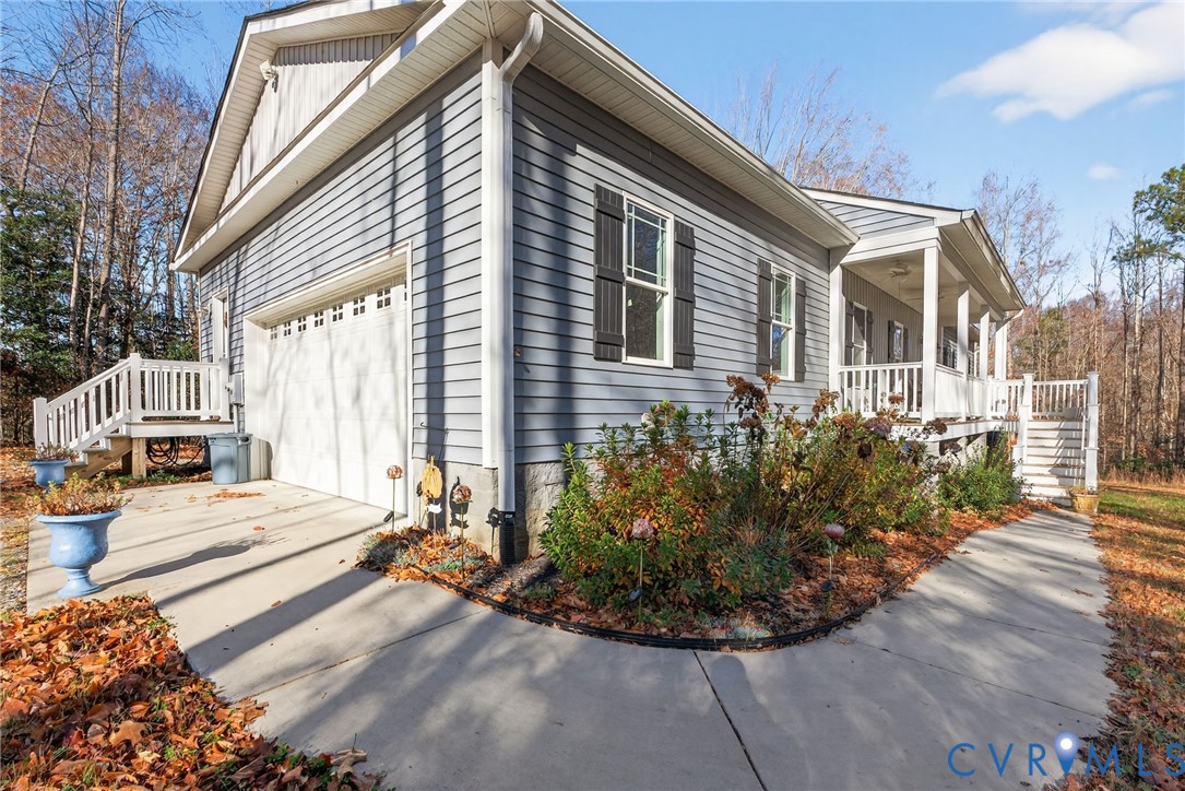 7854 Olivet Church Road New Kent, VA 23124 - Photo 3 of 21