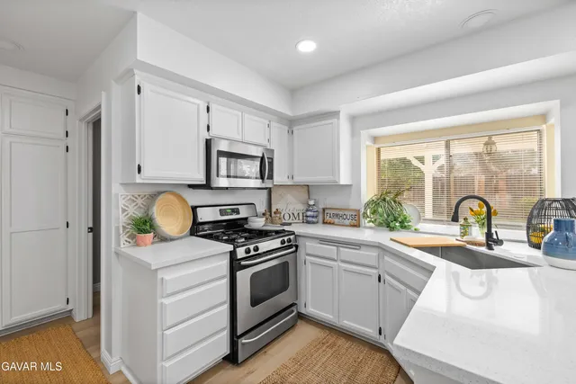 $529,999 | 1792 Avenue P4 Avenue West, Palmdale, CA 93551