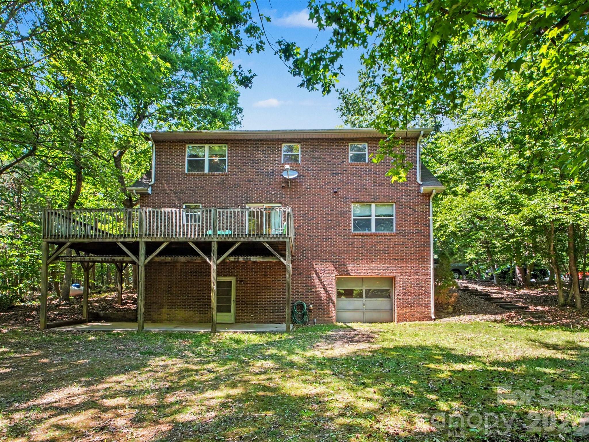 11109 Asbury Chapel Road Huntersville, NC 28078 - Photo 22 of 33 front view of a house with a yard