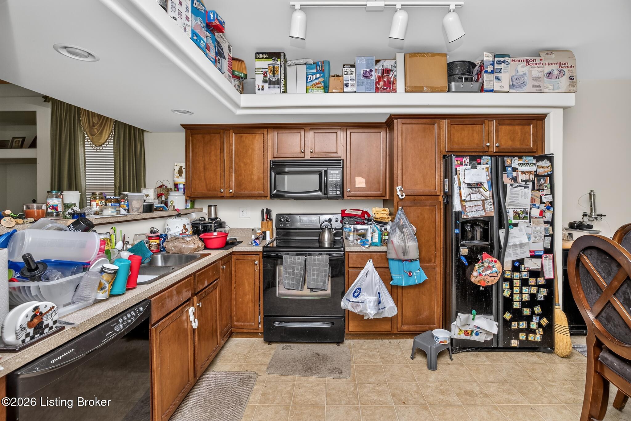 1941 Millbank Road Lexington, KY 40511 - Photo 10 of 24 14_1941_Millbank_Rd-Kitchen-0025