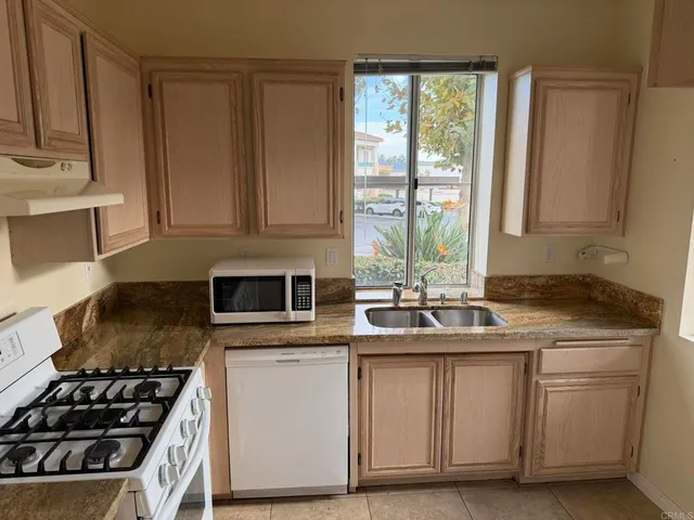 $498,000 | 11438 Via Rancho San Diego, Unit 141, El Cajon, CA 92019