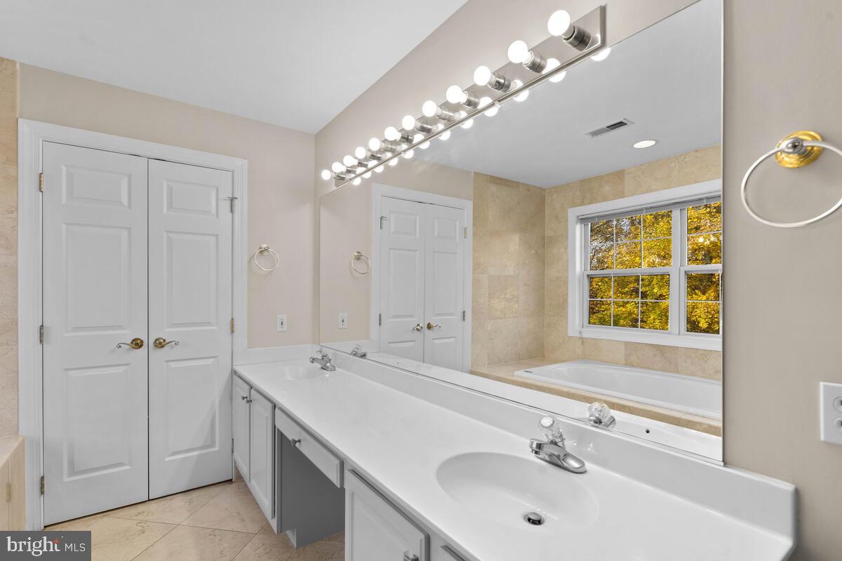 19127 Muncaster Road Derwood, MD 20855 - Photo 29 of 71 Gallery Image 29