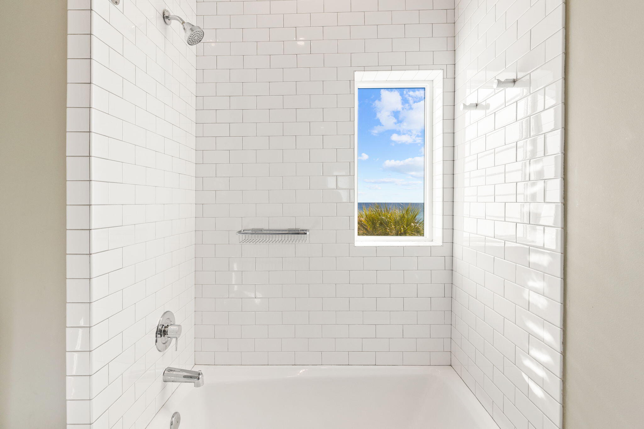 376 Beachfront Trail Santa Rosa Beach, FL 32459 - Photo 31 of 62 a bathroom with a bathtub