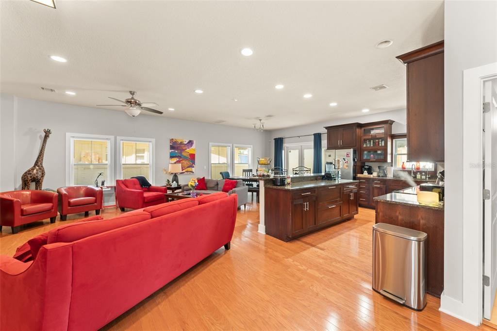 2223 Amherst Avenue Orlando, FL 32804 - Photo 9 of 64