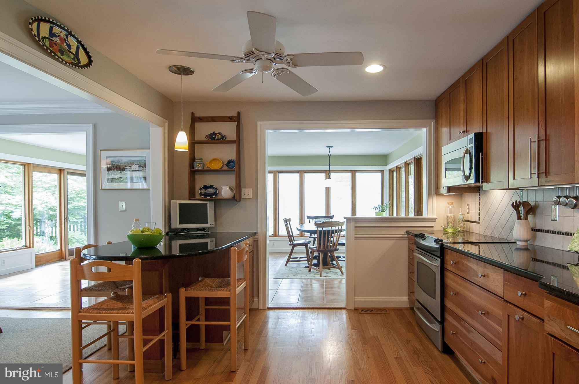 3067 Aberdeen Road Annapolis, MD 21403 - Photo 10 of 30 Kitchen