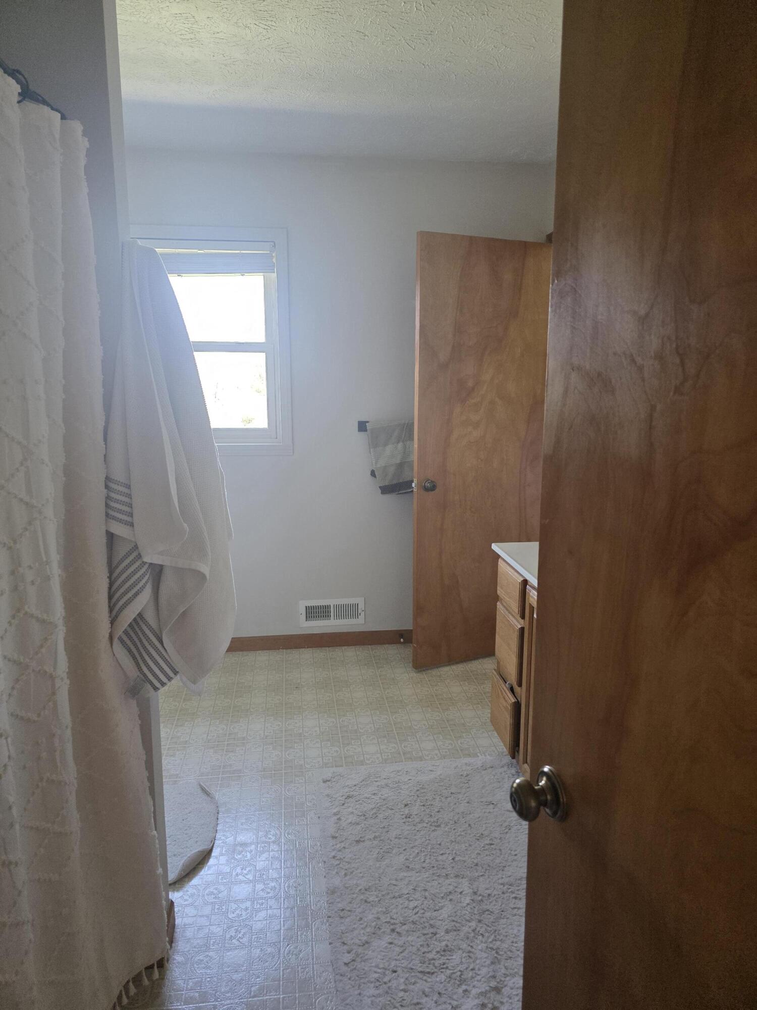 1627 West Barnes Road Leslie, MI 49251 - Photo 21 of 56 20260422_133640