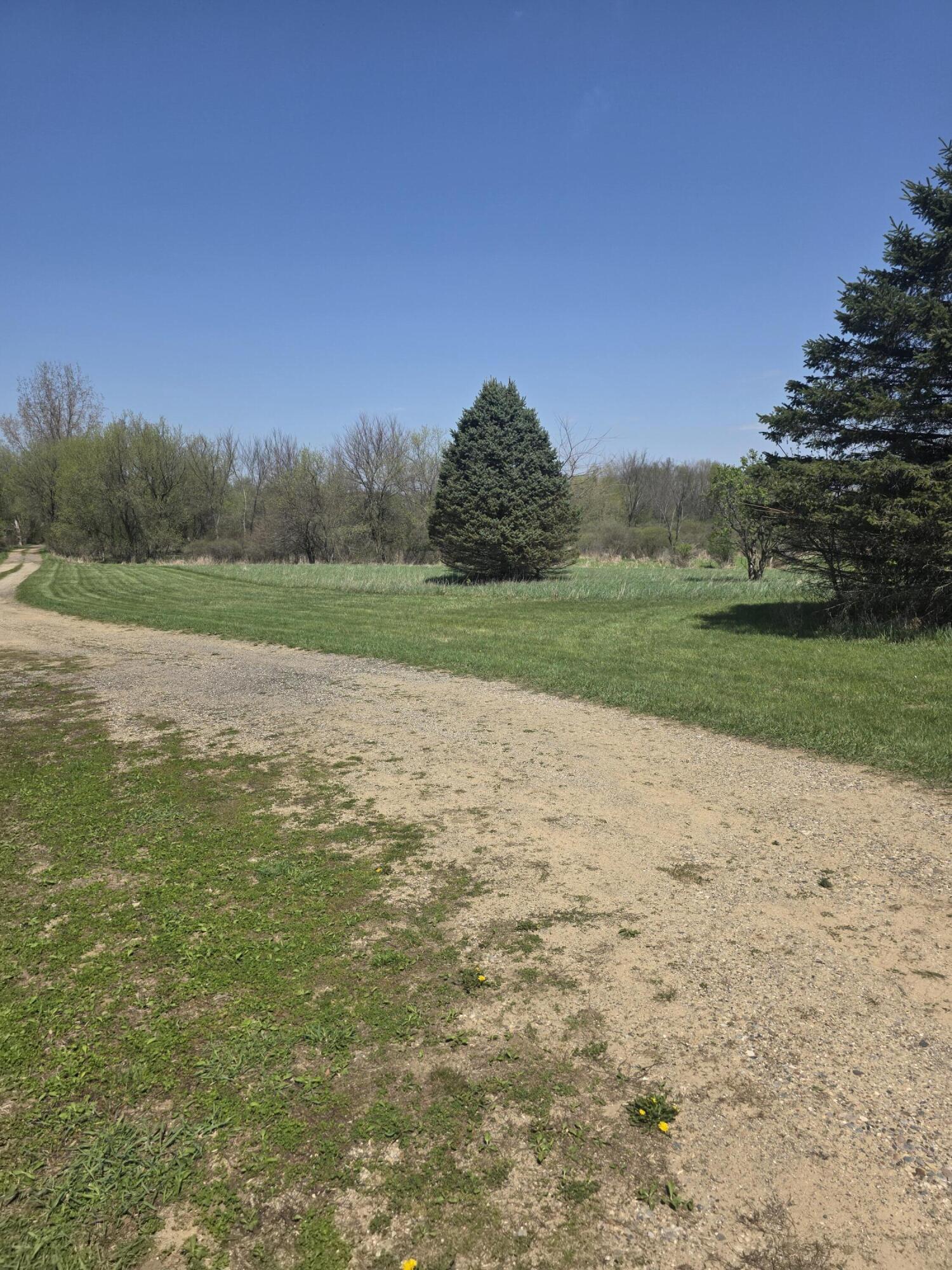 1627 West Barnes Road Leslie, MI 49251 - Photo 38 of 56 20260422_133953