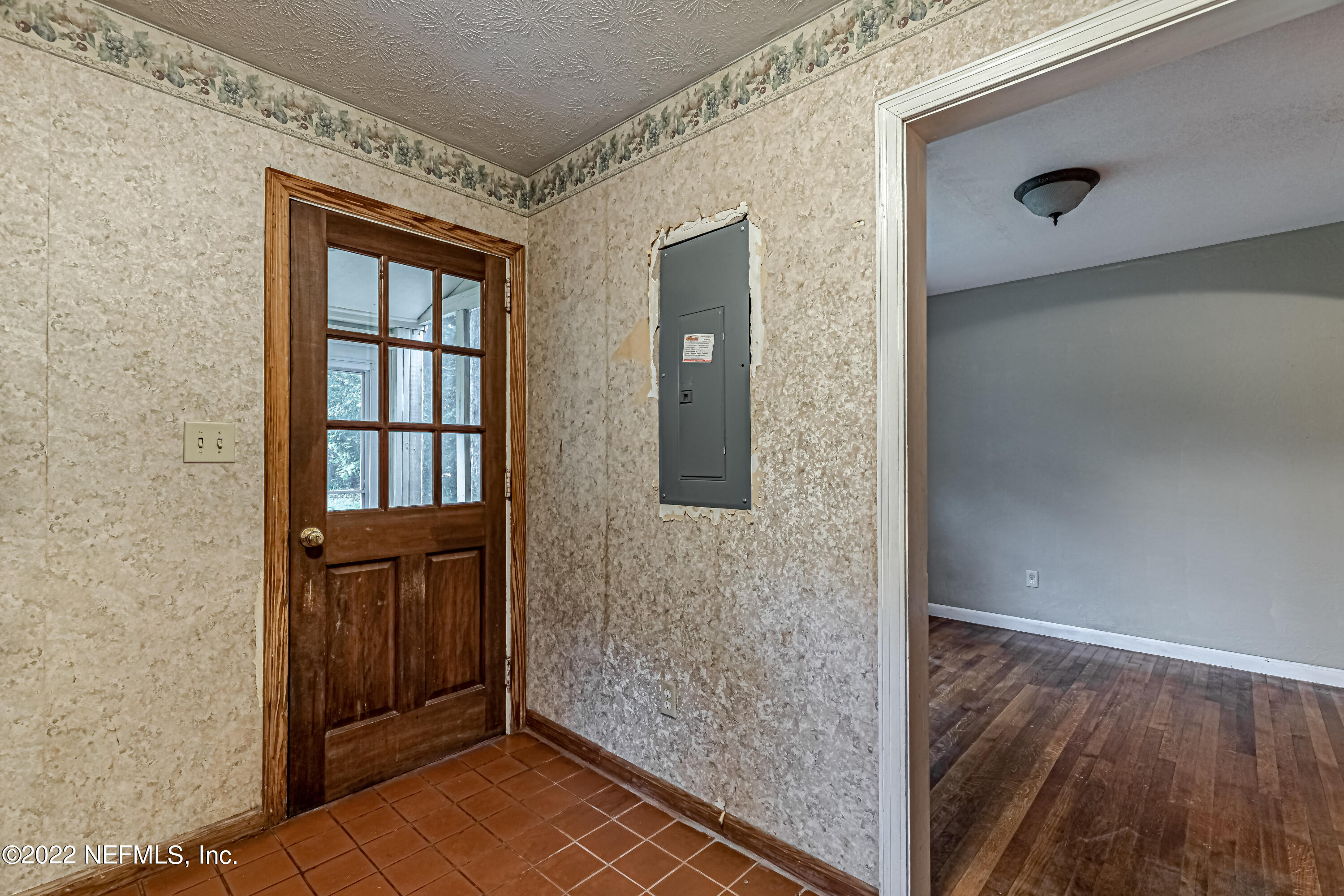 716 Valley Forge Road Jacksonville, FL 32208 - Photo 10 of 21 10-Rear Entry