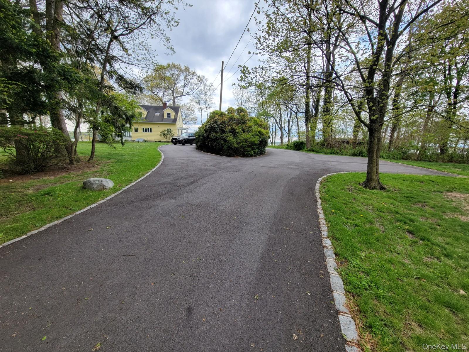 144 Old Winkle Point Road Northport, NY 11768 - Photo 15 of 20