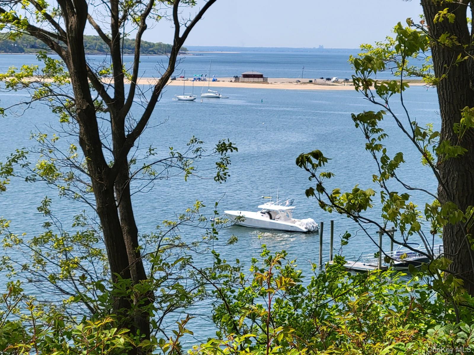 144 Old Winkle Point Road Northport, NY 11768 - Photo 17 of 20