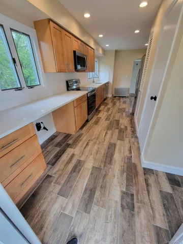 $4,495 | 144 Old Winkle Point Road, Northport, NY 11768