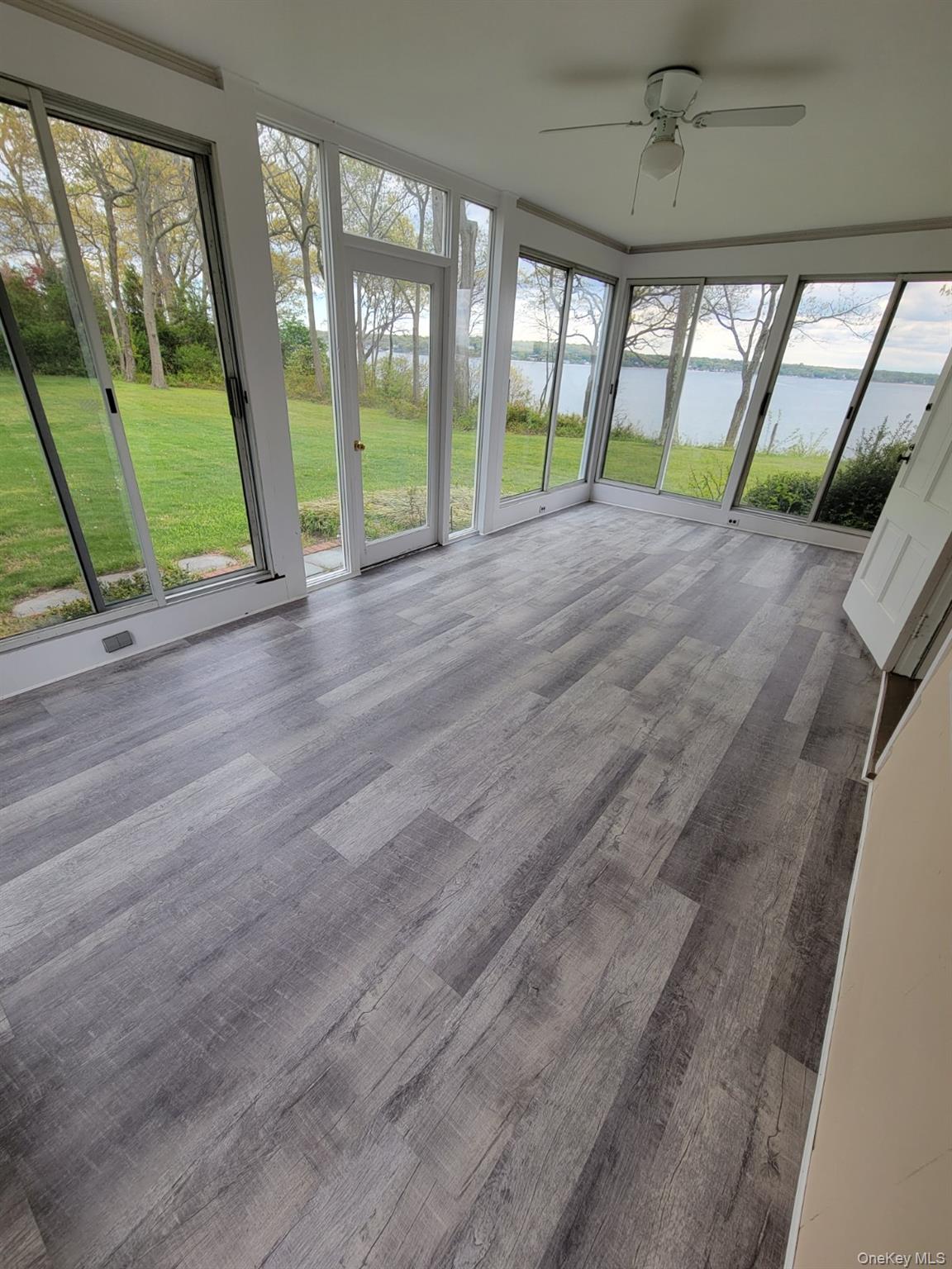 144 Old Winkle Point Road Northport, NY 11768 - Photo 7 of 20