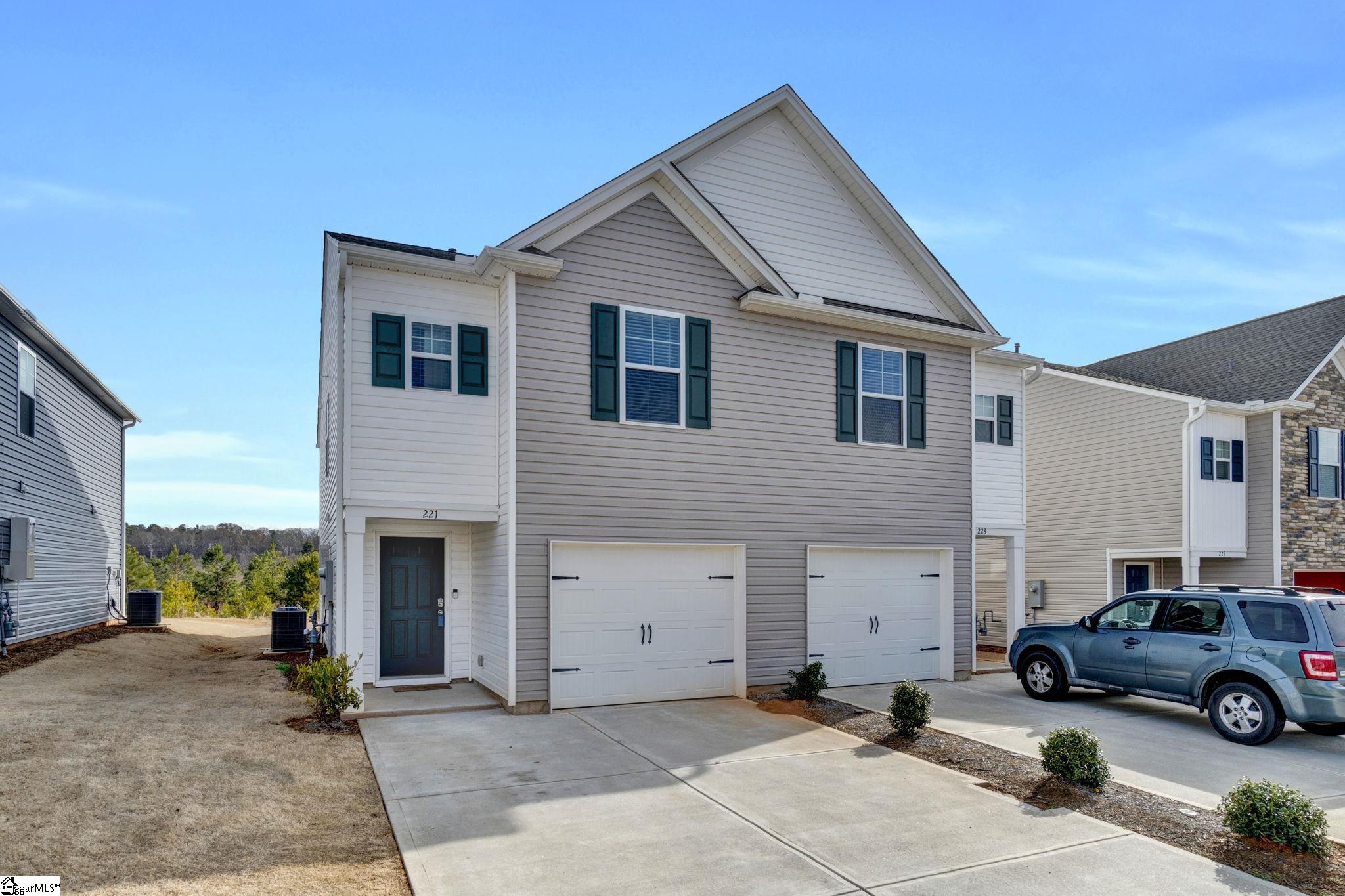 221 Samuel Street Pendleton, SC 29670 - Photo 2 of 31