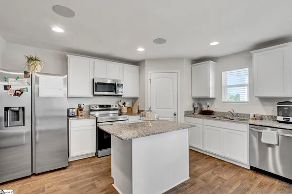 $230,000 | 221 Samuel Street, Pendleton, SC 29670