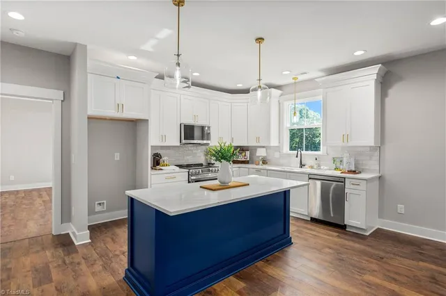 $425,900 | 4608 Cedar Farm Lane, Pfafftown, NC 27040