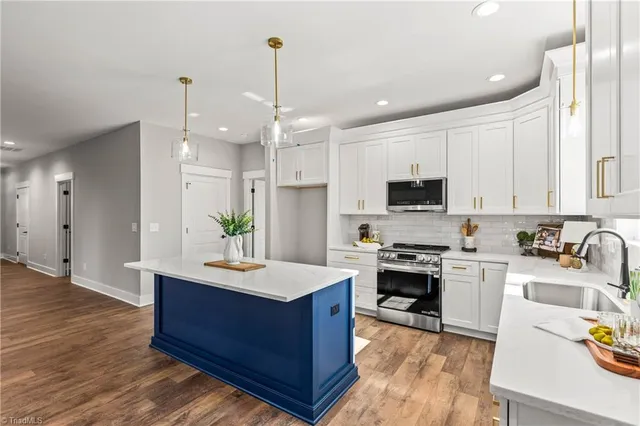 $425,900 | 4608 Cedar Farm Lane, Pfafftown, NC 27040