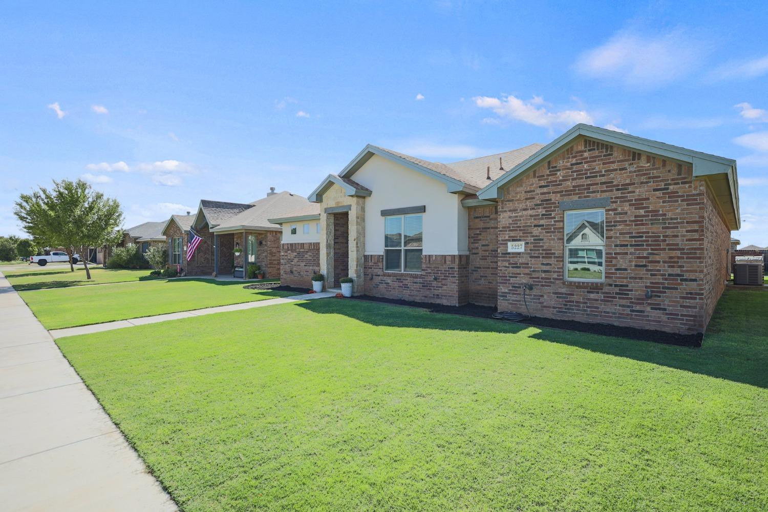 5227 Lehigh Street Lubbock, TX 79416 - Photo 5 of 33 a view of a house with a backyard