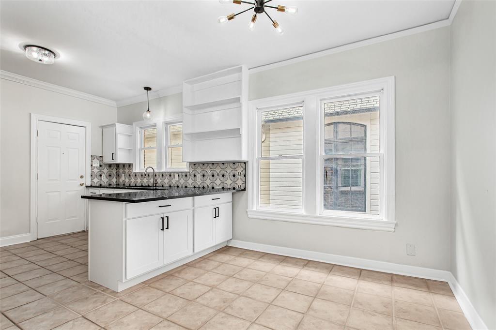 4204 Prescott Avenue, Unit 2 Dallas, TX 75219 - Photo 18 of 33