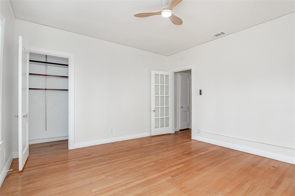 4204 Prescott Avenue, Unit 2 Dallas, TX 75219 - Photo 27 of 33